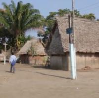 Sistemas fotovoltaicos en Carmen del Emero del pueblo Tacana, Bolivia